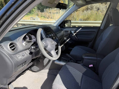 2005 Toyota RAV4