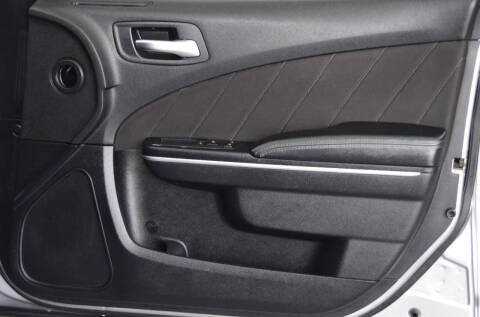 2015 Dodge Charger SXT