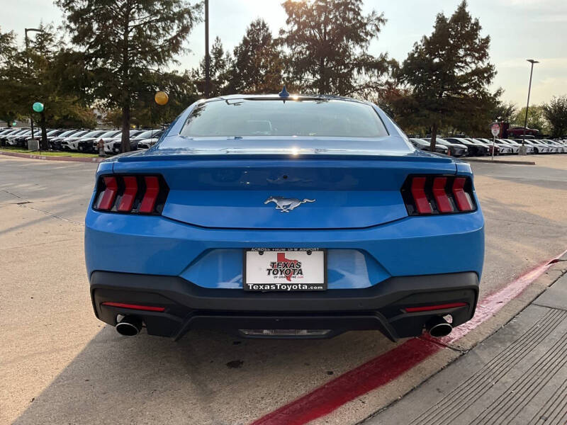 2024 Ford Mustang EcoBoost Premium