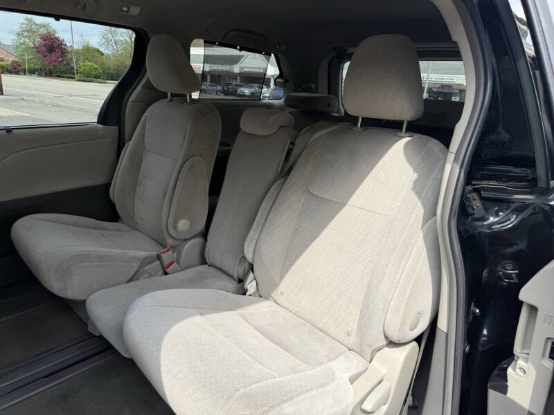2016 Toyota Sienna