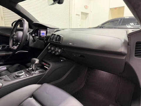 2018 Audi R8 5.2 quattro V10 Plus