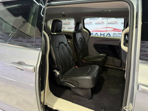 2020 Chrysler Pacifica Touring L