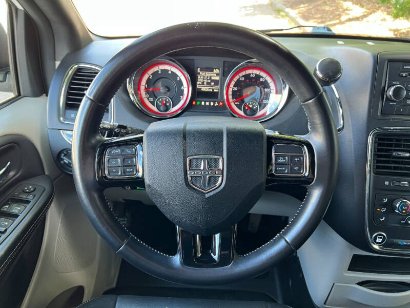 2017 Dodge Grand Caravan SXT