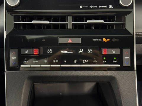 2021 Toyota Avalon XSE Nightshade