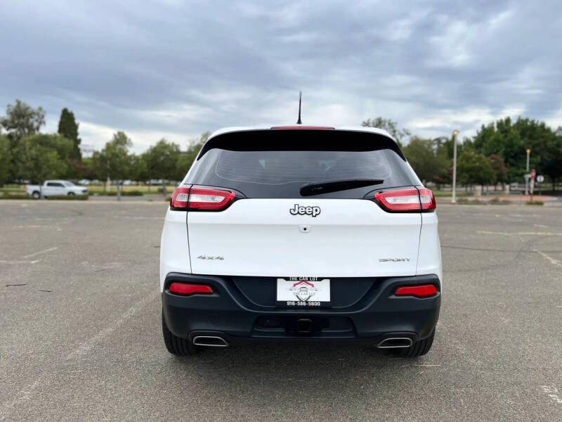2016 Jeep Cherokee