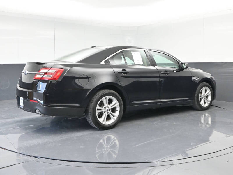 2019 Ford Taurus SE