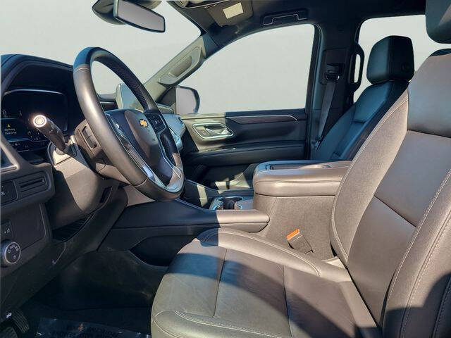 2024 Chevrolet Suburban LT