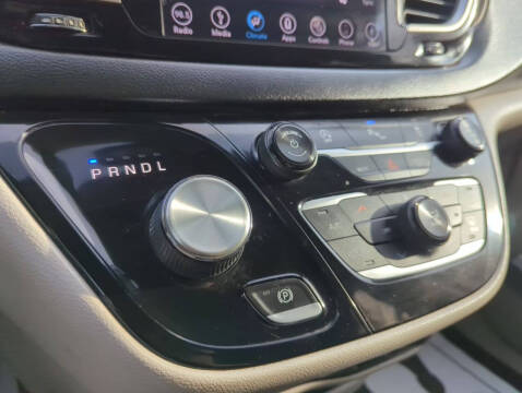 2018 Chrysler Pacifica Touring L