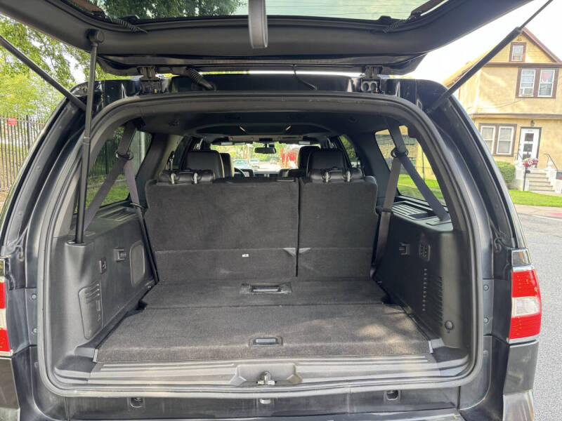 2010 Lincoln Navigator L