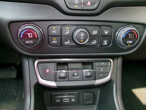 2023 GMC Terrain AT4