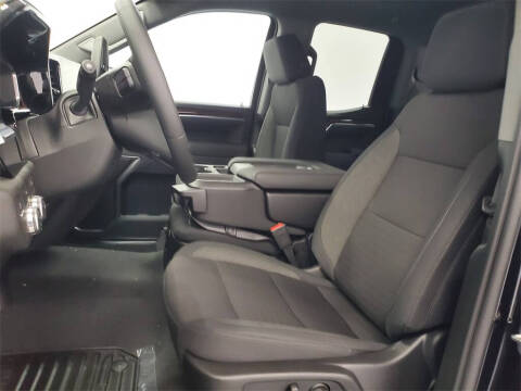 2026 GMC Sierra 1500 Elevation Standard