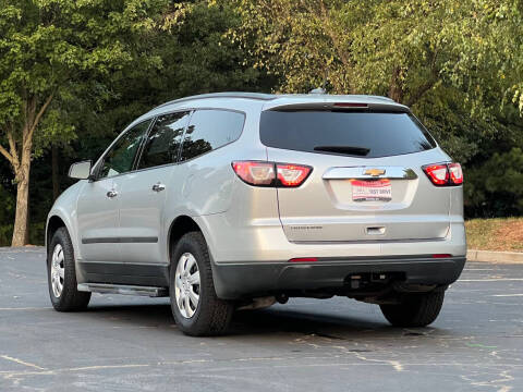 2017 Chevrolet Traverse LS
