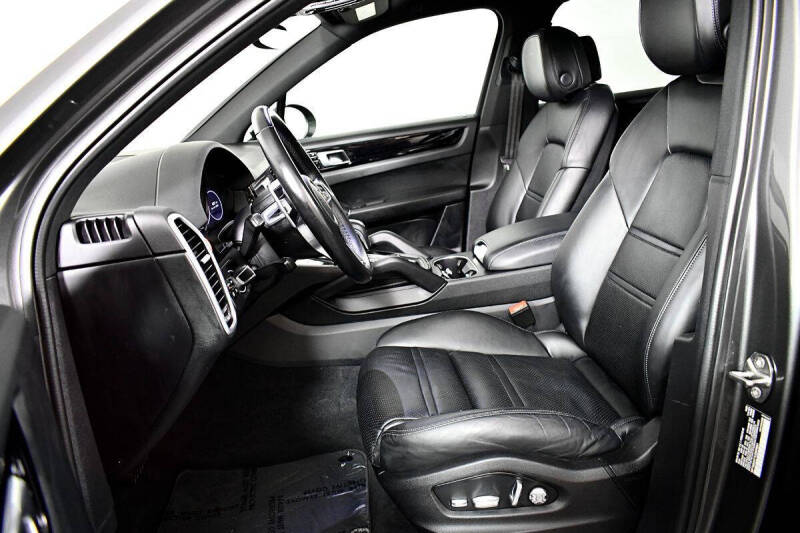 2020 Porsche Cayenne