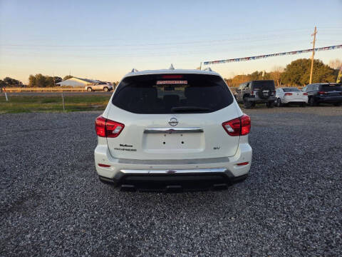 2020 Nissan Pathfinder SV