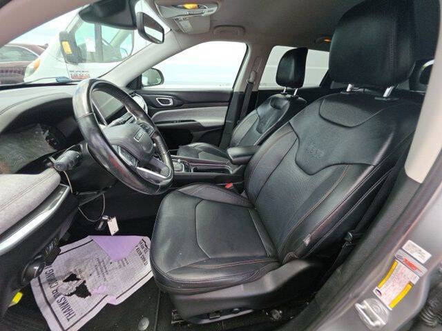 2022 Jeep Compass Latitude Lux