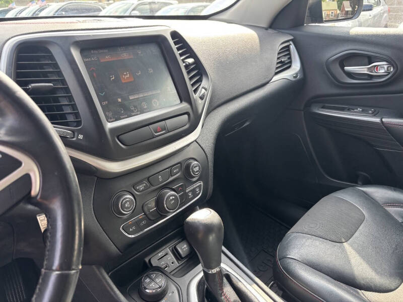 2016 Jeep Cherokee Trailhawk