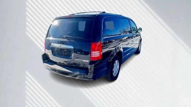 2008 Chrysler Town and Country Touring