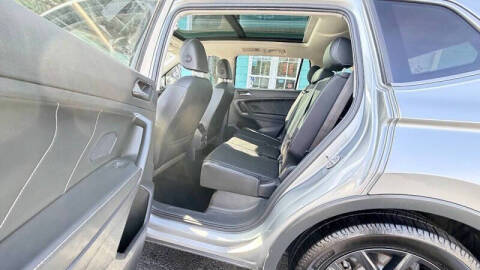 2022 Volkswagen Tiguan SE