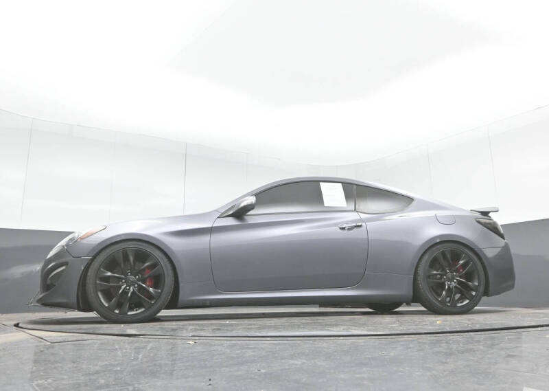 2016 Hyundai Genesis Coupe