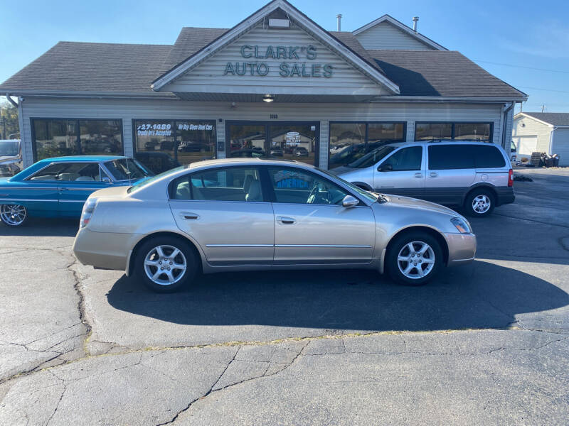 2006 Nissan Altima for sale at Clarks Auto Sales in Middletown OH