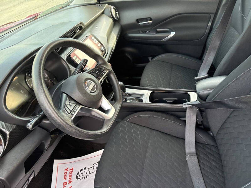 2023 Nissan Kicks SV