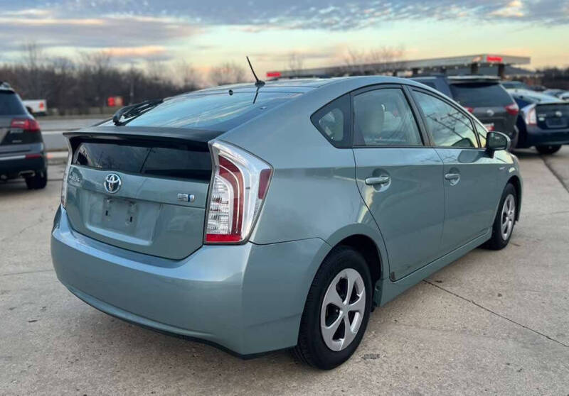 2013 Toyota Prius Three