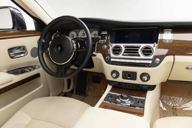 2010 Rolls-Royce Ghost