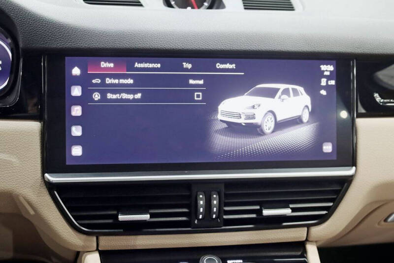 2023 Porsche Cayenne