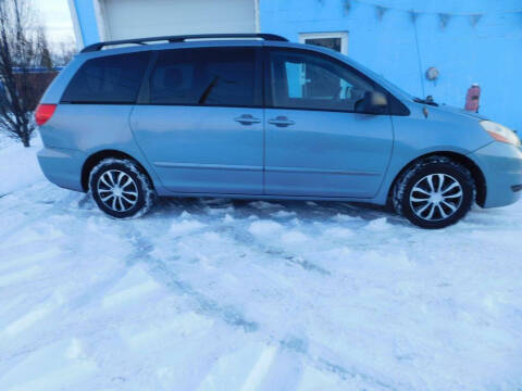 2006 Toyota Sienna LE 7 Passenger