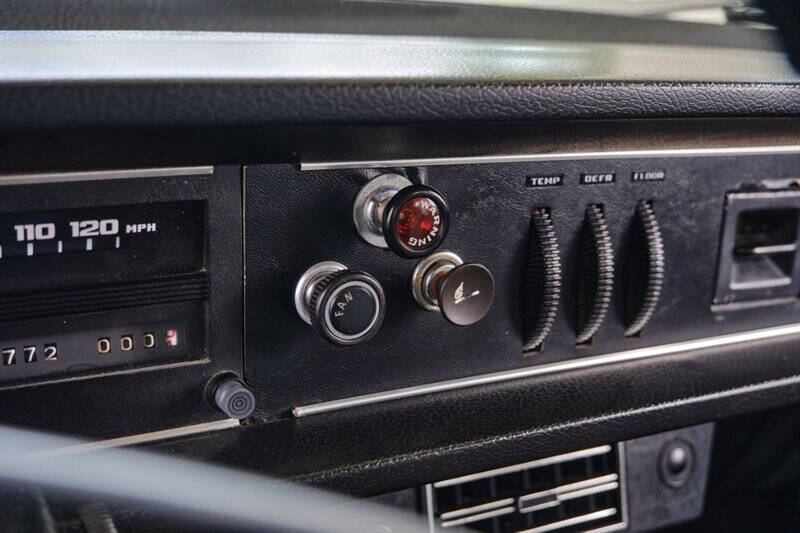 1971 Volvo 145