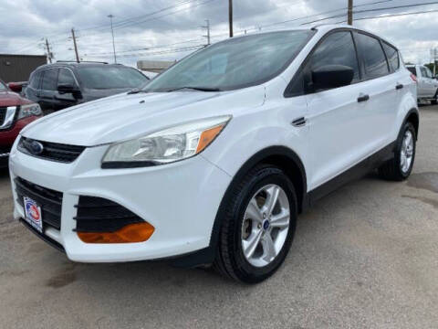 2016 Ford Escape S