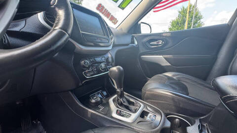 2018 Jeep Cherokee Latitude Plus