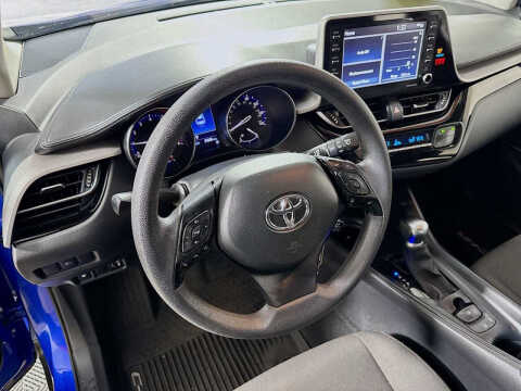 2020 Toyota C-HR LE