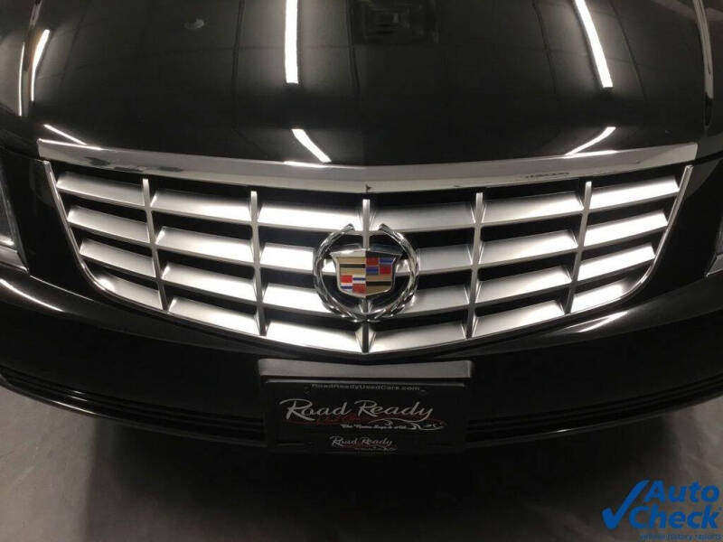 2011 Cadillac DTS Pro Coachbuilder Limo