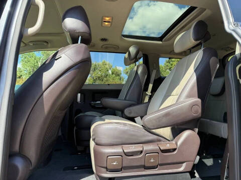 2016 Kia Sedona Limited