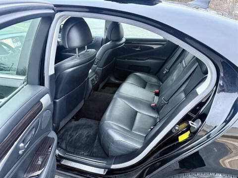 2015 Lexus LS 460 Crafted Line