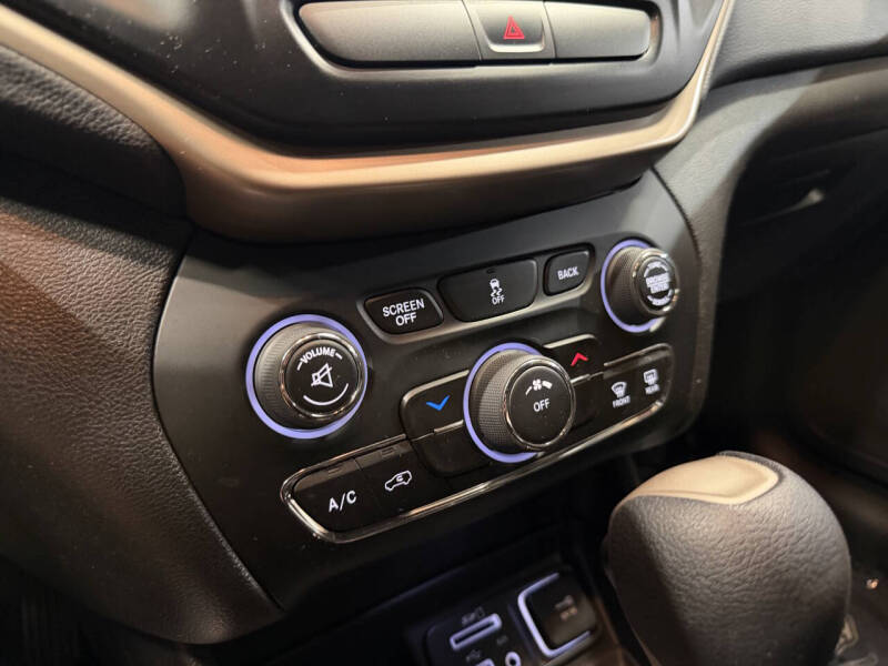 2017 Jeep Cherokee Latitude