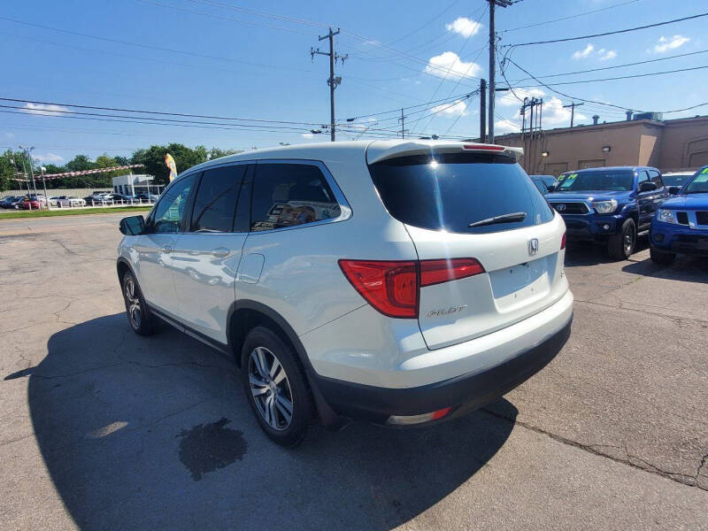 2016 Honda Pilot LX