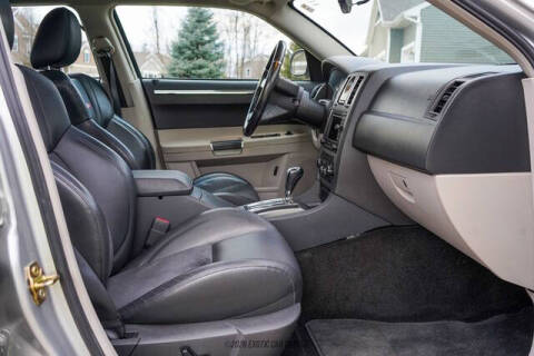 2006 Chrysler 300 SRT-8