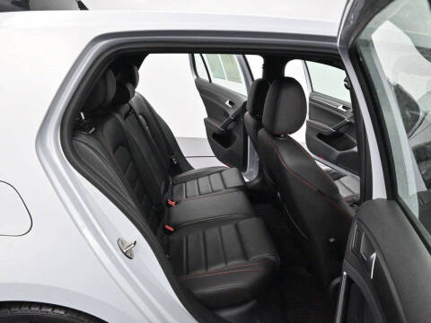 2021 Volkswagen Golf GTI Autobahn