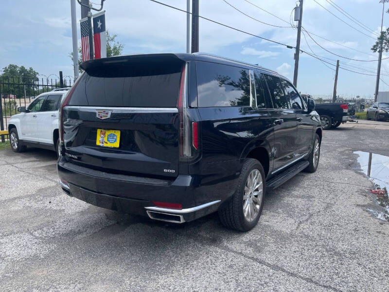 2022 Cadillac Escalade ESV Premium Luxury