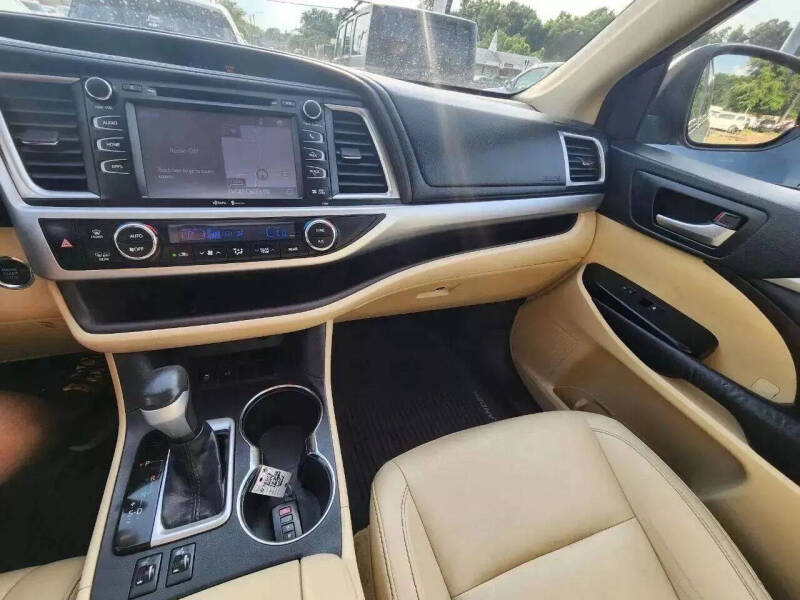 2014 Toyota Highlander XLE