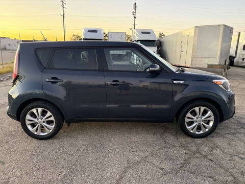 2014 Kia Soul +