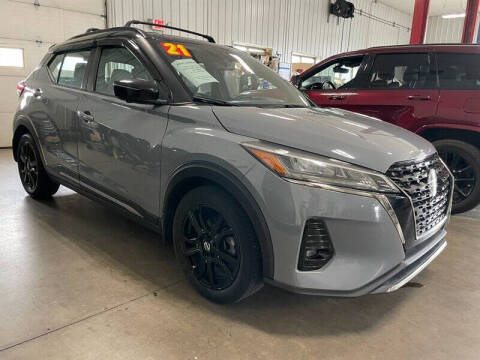 2021 Nissan Kicks SR