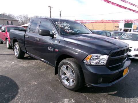 2013 RAM 1500 for sale at River City Auto Sales in Cottage Hills IL