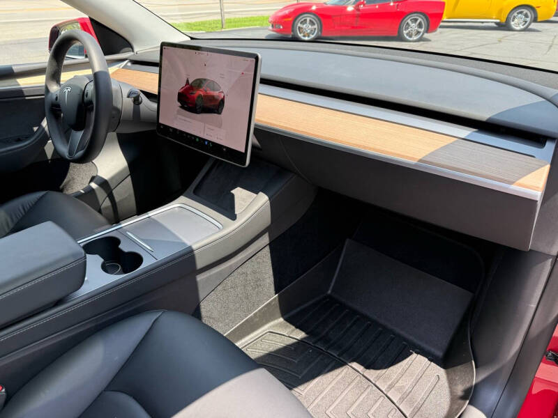 2023 Tesla Model Y Long Range