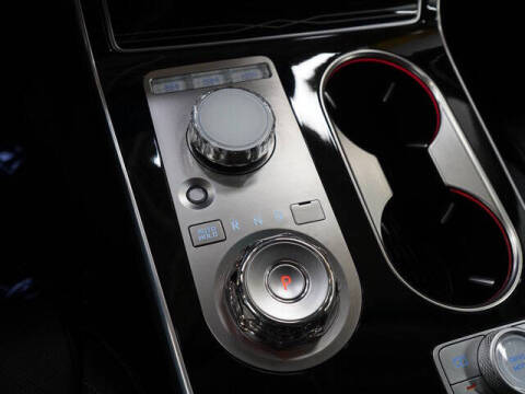 2025 Genesis GV80 2.5T Standard