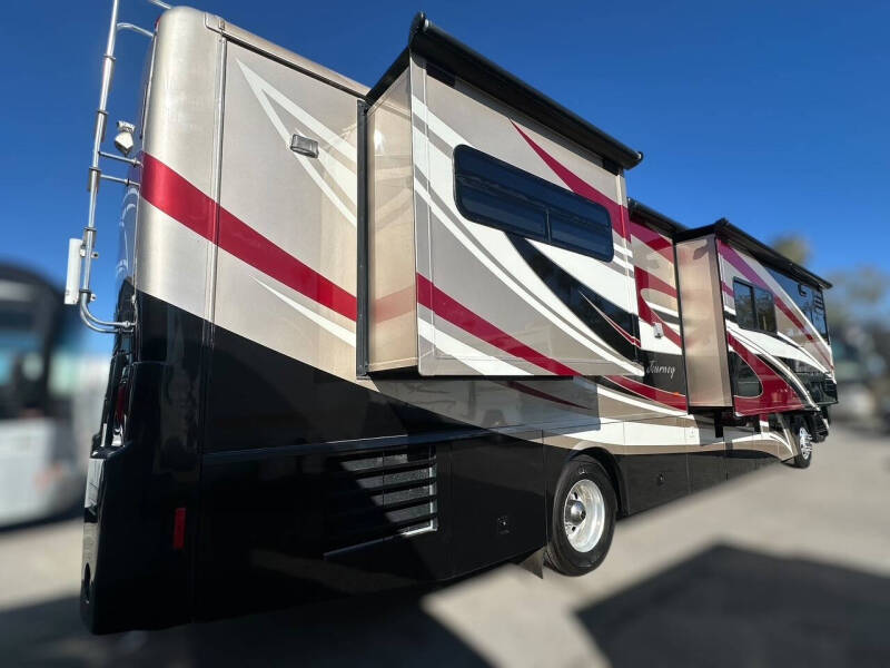 2010 Winnebago JOURNEY 40L