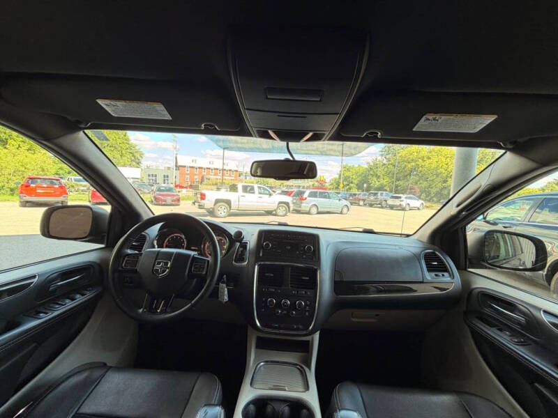 2016 Dodge Grand Caravan SE