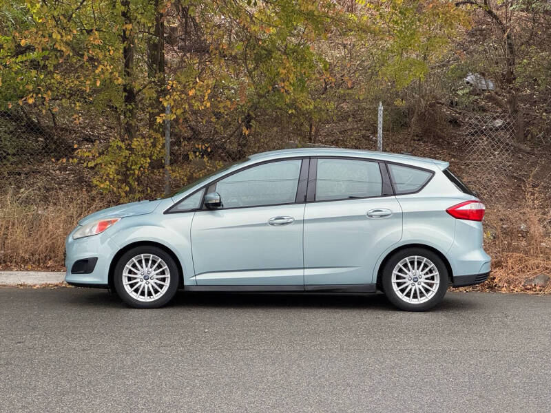 2013 Ford C-Max SE photo 5